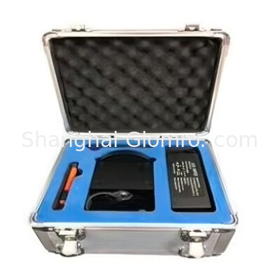 Simulateur de faible transmission de laboratoire correspondant à un tube polarimétrique au quartz standard